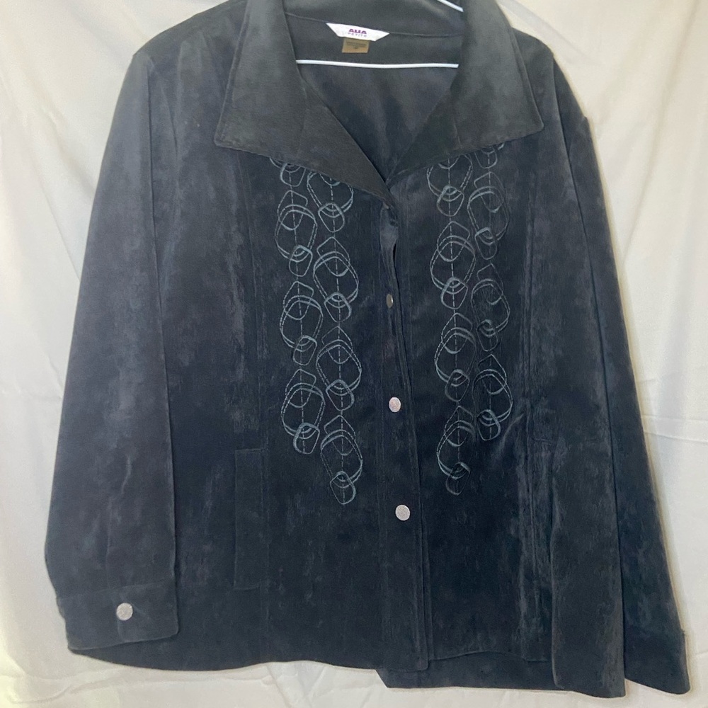 ☾.݁ᛪ༙ Black Alia Petite 16P Embroidered Women's Jacket